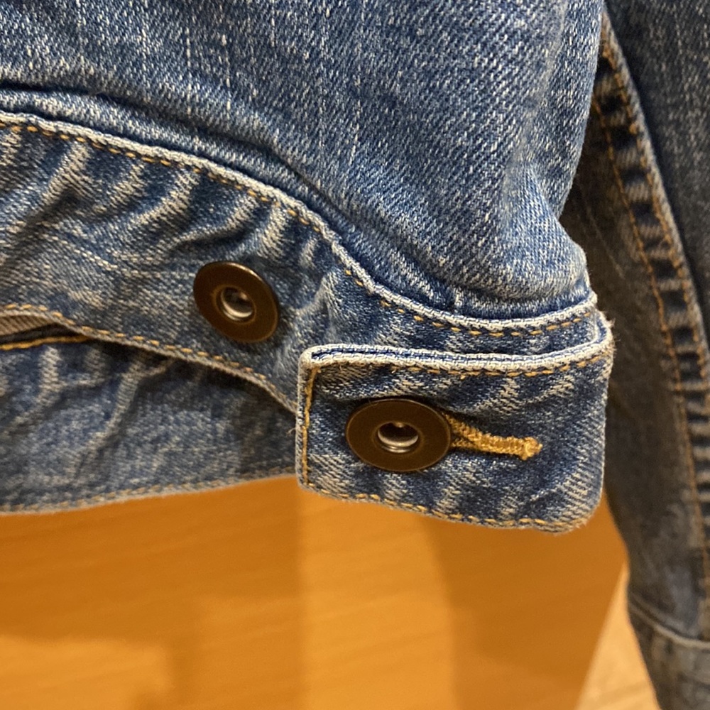 Jean jacket - Picture 5 of 6